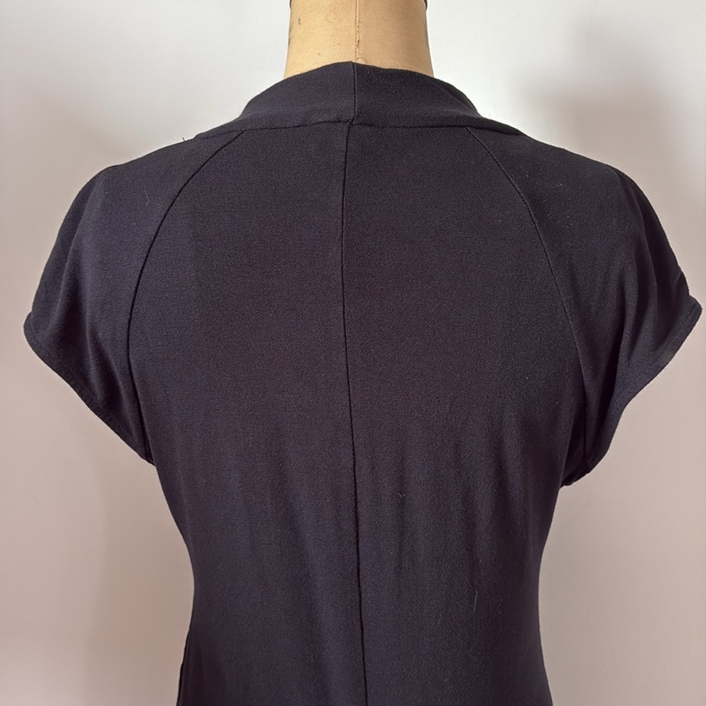 Lord & Taylor Dress Midi Elegant Black V-Neck Knit 6-8 - Picture 8 of 9